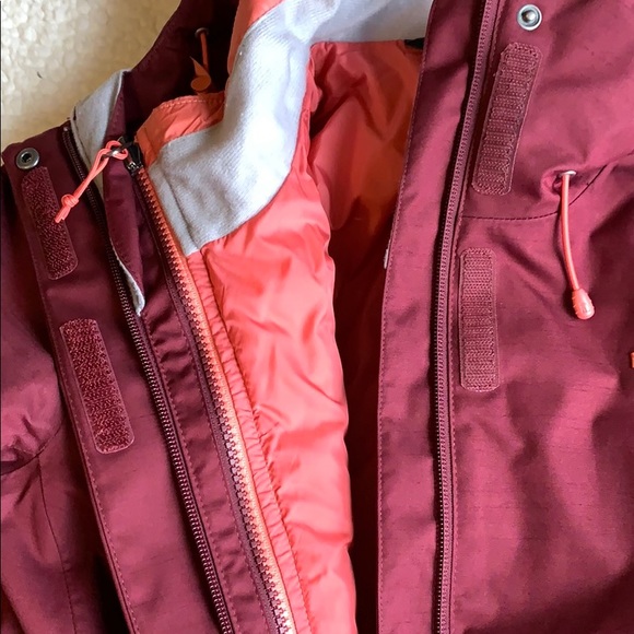 The North Face coat - Picture 6 of 8